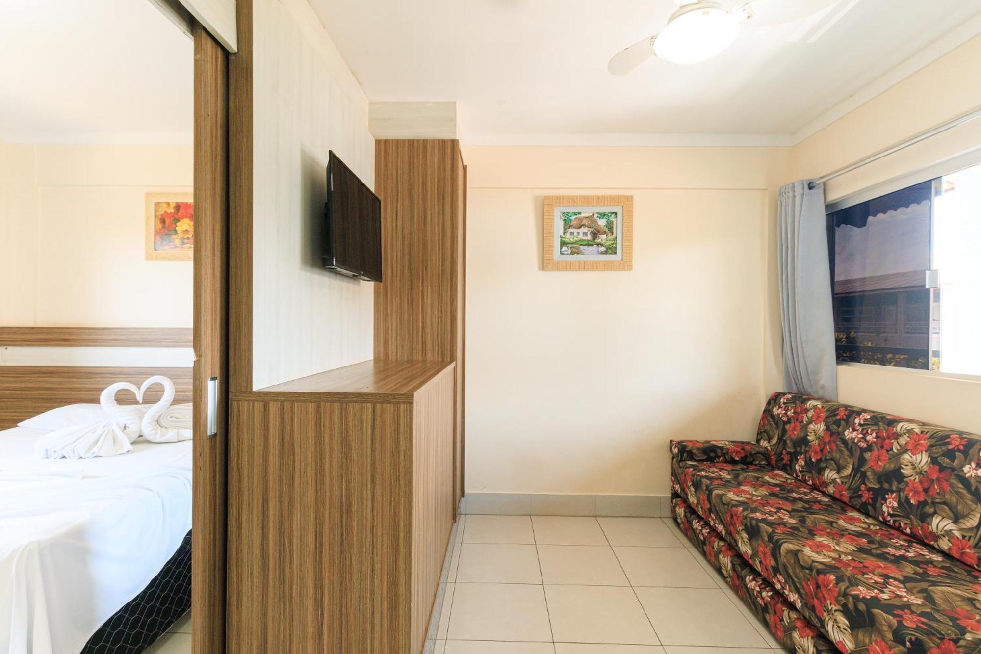 Lacqua Diroma Apartment Caldas Novas Exterior photo